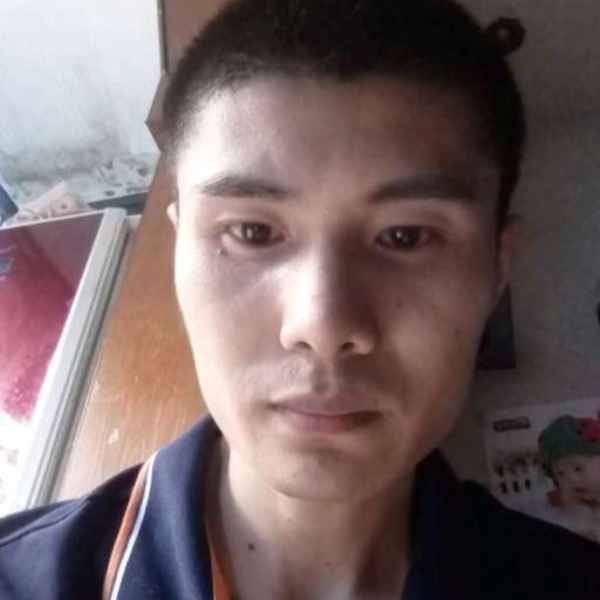 重庆43岁单身帅哥真诚找对象-盐城征婚相亲网