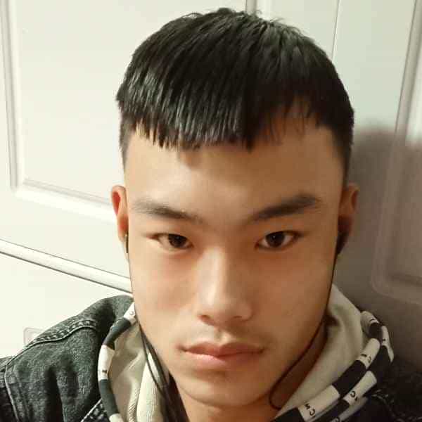 辽宁22岁单身帅哥真诚找对象-盐城征婚相亲网