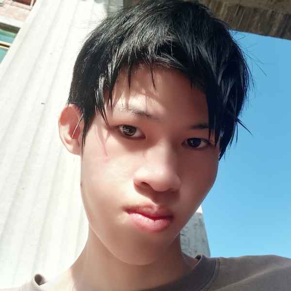海南21岁单身帅哥真诚找对象-盐城征婚相亲网