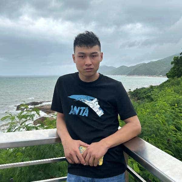 山东27岁单身帅哥真诚找对象-盐城征婚相亲网