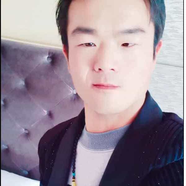 青海30岁单身帅哥真诚找对象-盐城征婚相亲网