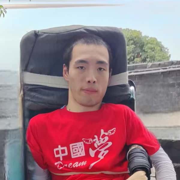 湖南30岁单身帅哥真诚找对象-盐城征婚相亲网