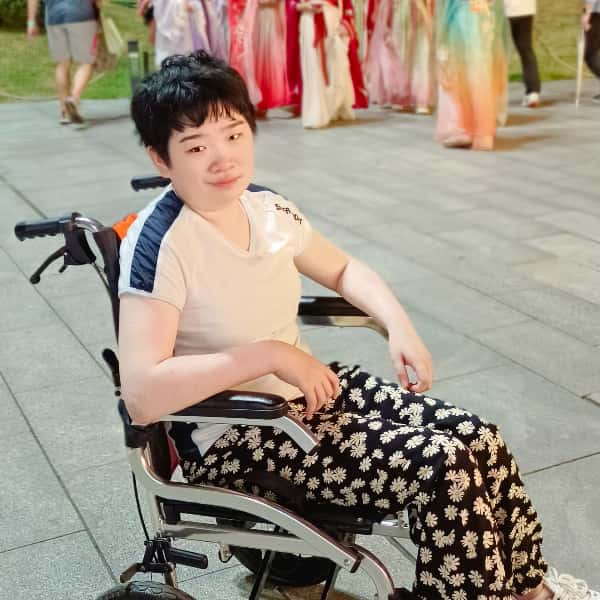 北京26岁单身美女真诚找对象-盐城征婚相亲网